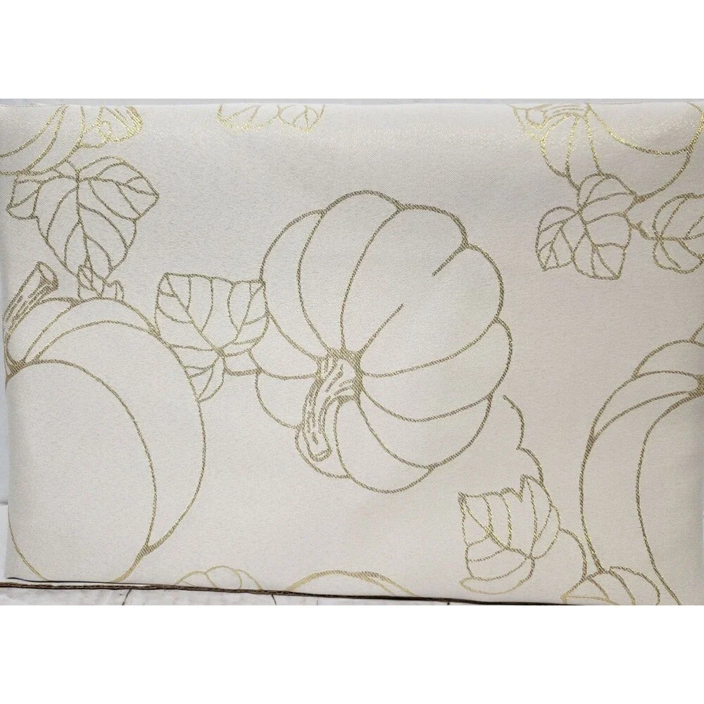 Woven Metallic Tablecloth 60